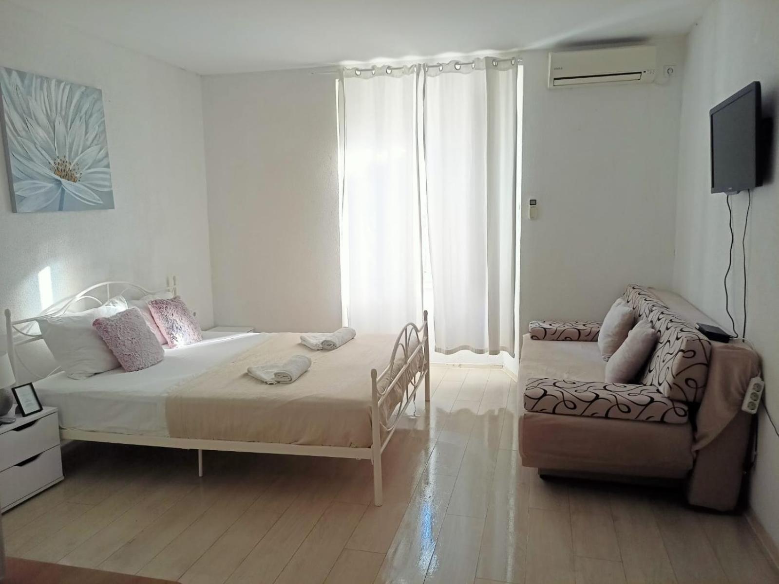 Cozy Rooms At Old City Gate Dubrovnik Exterior photo