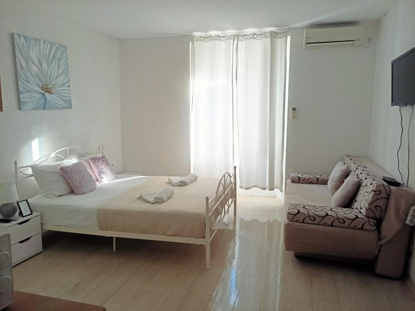 Cozy Rooms At Old City Gate Dubrovnik Exterior photo
